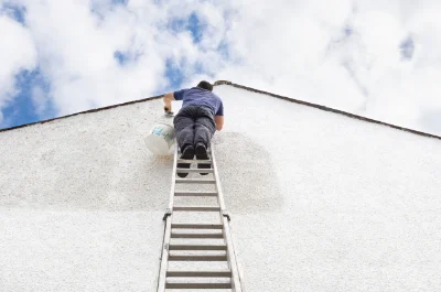 Peinture extérieure à la Breille-les-Pins — façades et ravalement